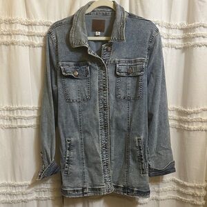 Maurices Light Blue Jean Jacket Button Front with top Pockets Belted